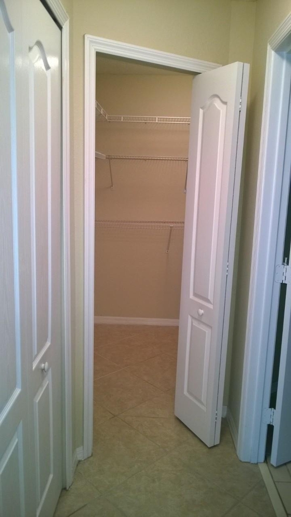238 Sw Chandler Terrace - Photo 3