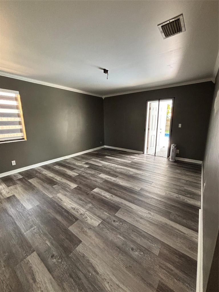 6421 Crossbow Court - Photo 7