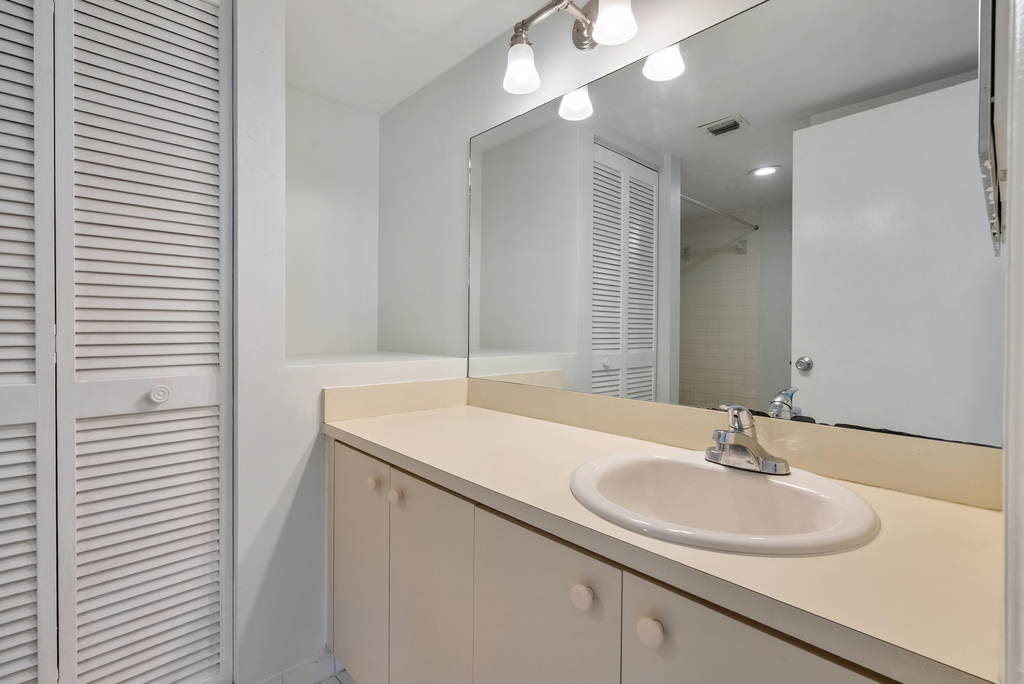 701 Nw 19th Street - Photo 11