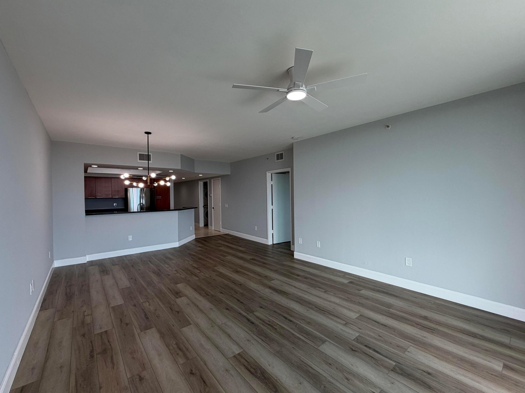15051 Royal Oaks Lane - Photo 5