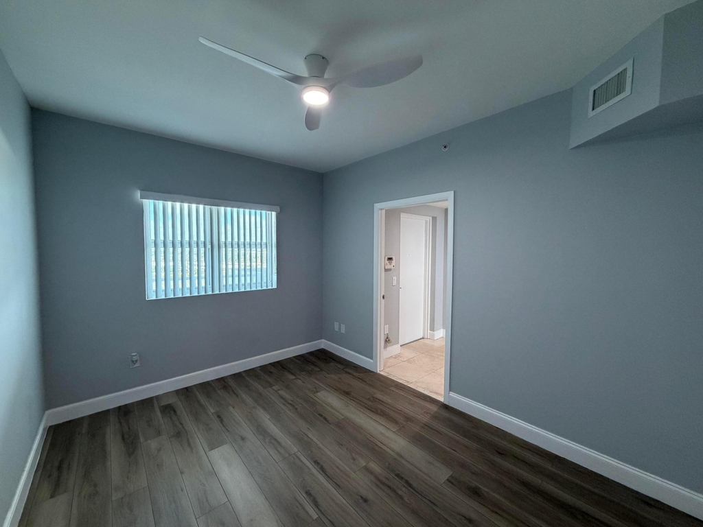 15051 Royal Oaks Lane - Photo 17