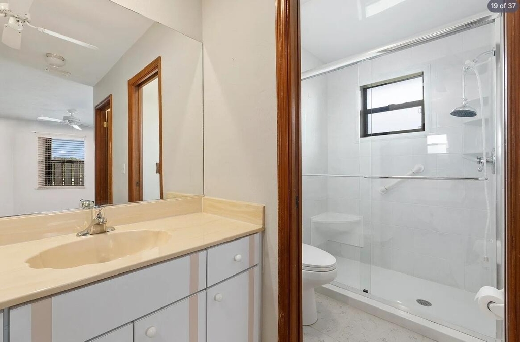 329 Se Oakridge Drive - Photo 10