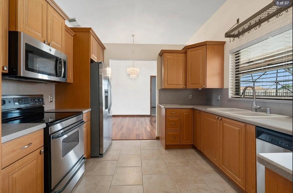 329 Se Oakridge Drive - Photo 4