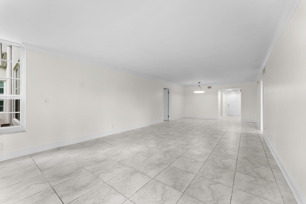 4240 Oaks Terrace - Photo 12