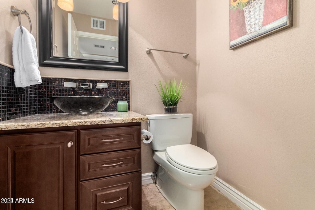 2911 E Windmere Drive - Photo 11