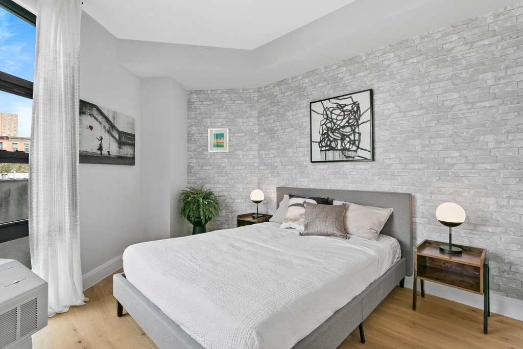 329 East 132nd Street - Photo 3