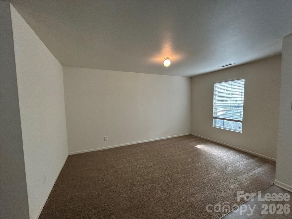 3015 Meadow Knoll Drive - Photo 1