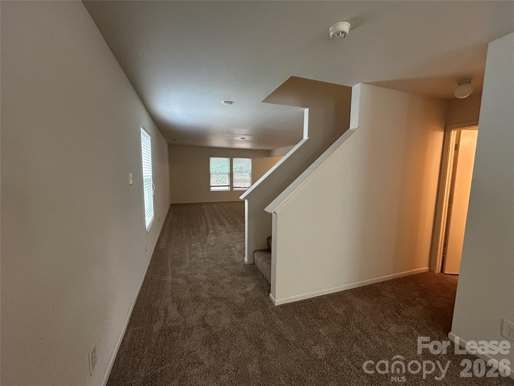 3015 Meadow Knoll Drive - Photo 3