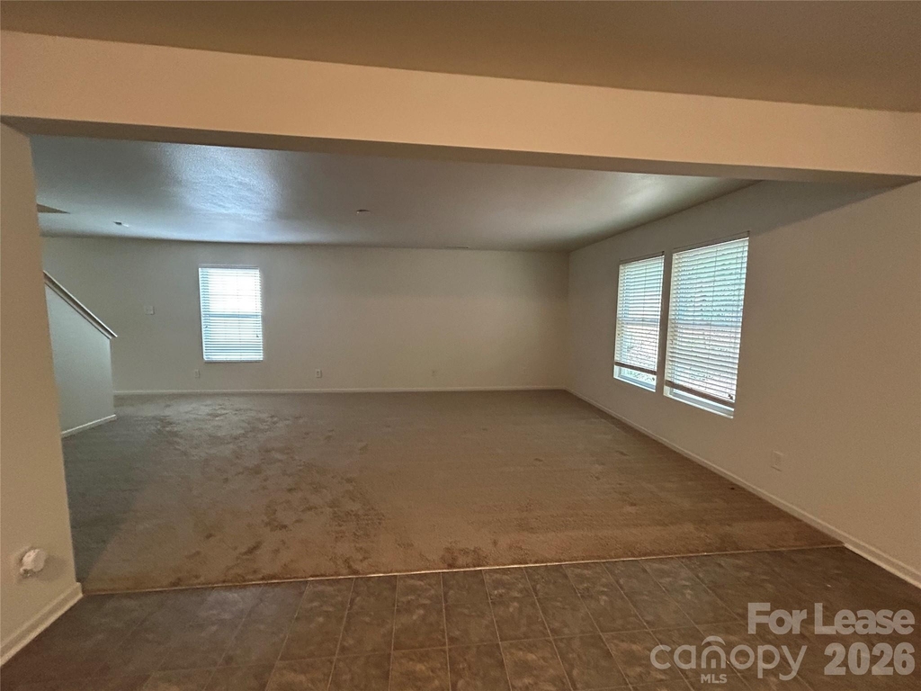 3015 Meadow Knoll Drive - Photo 8