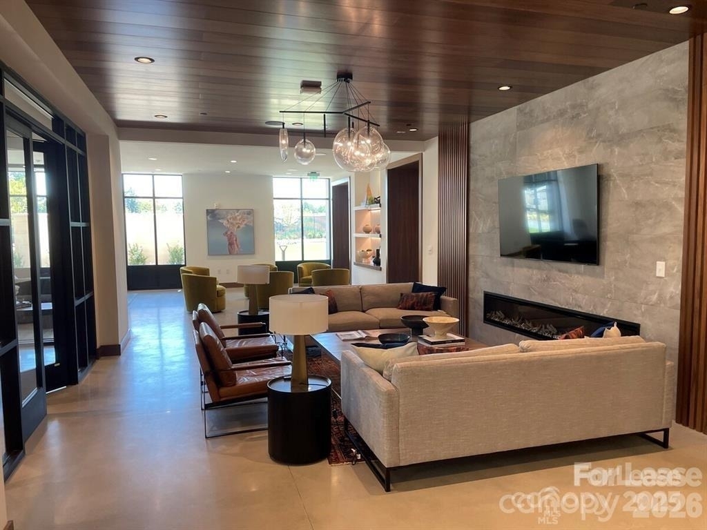 4220 Colony Plaza Drive - Photo 29