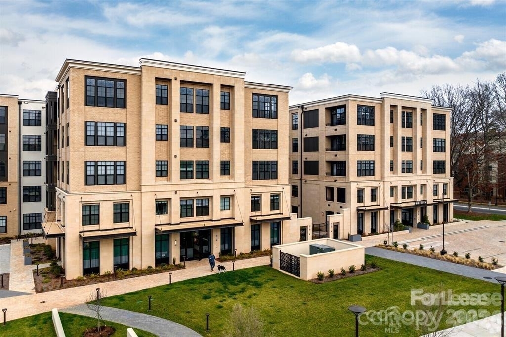 4220 Colony Plaza Drive - Photo 1