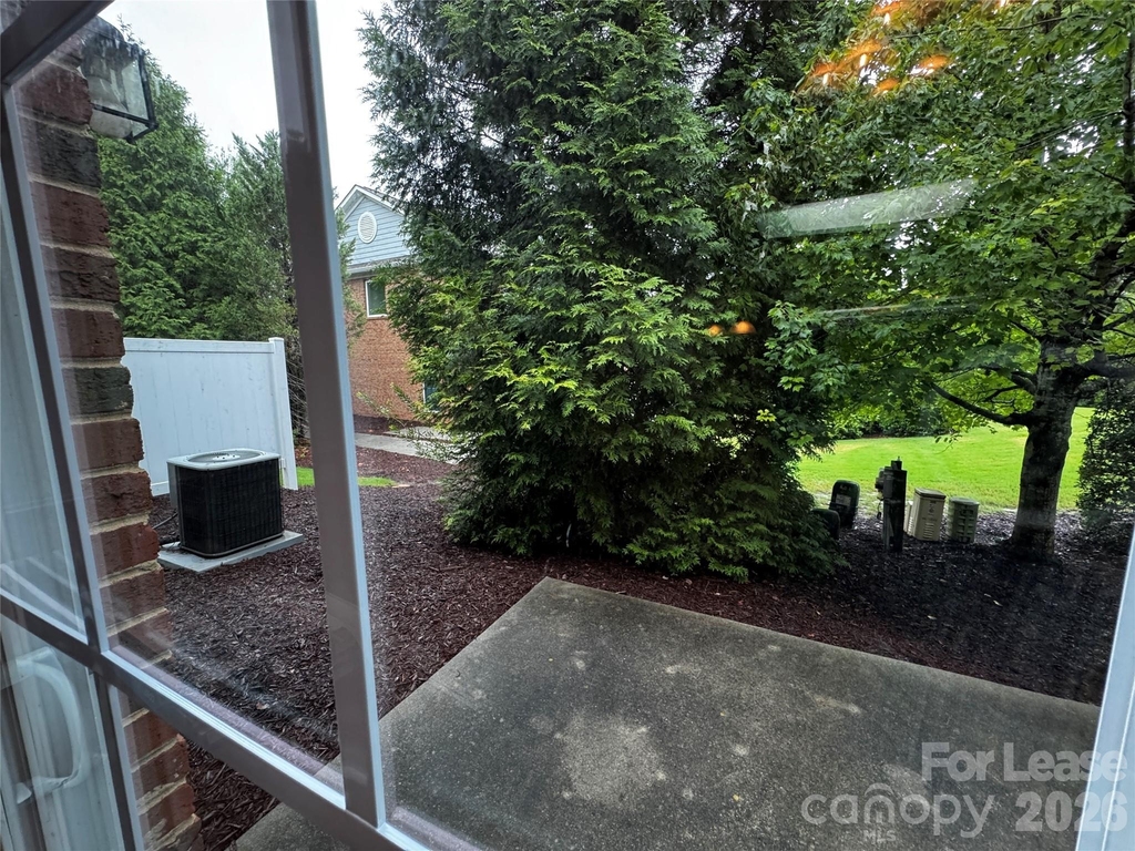 11342 Cedar Walk Lane - Photo 14