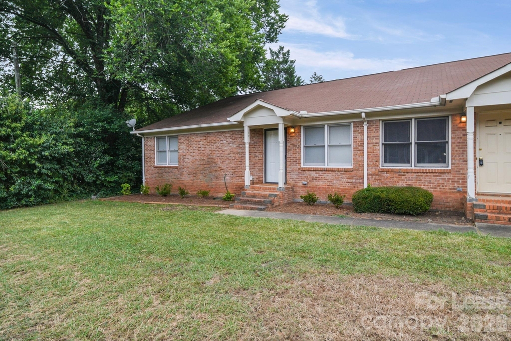 1110 Chandler Drive - Photo 1
