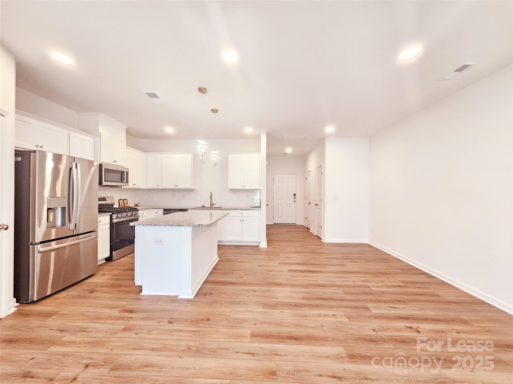 2744 Yeager Drive Nw - Photo 9