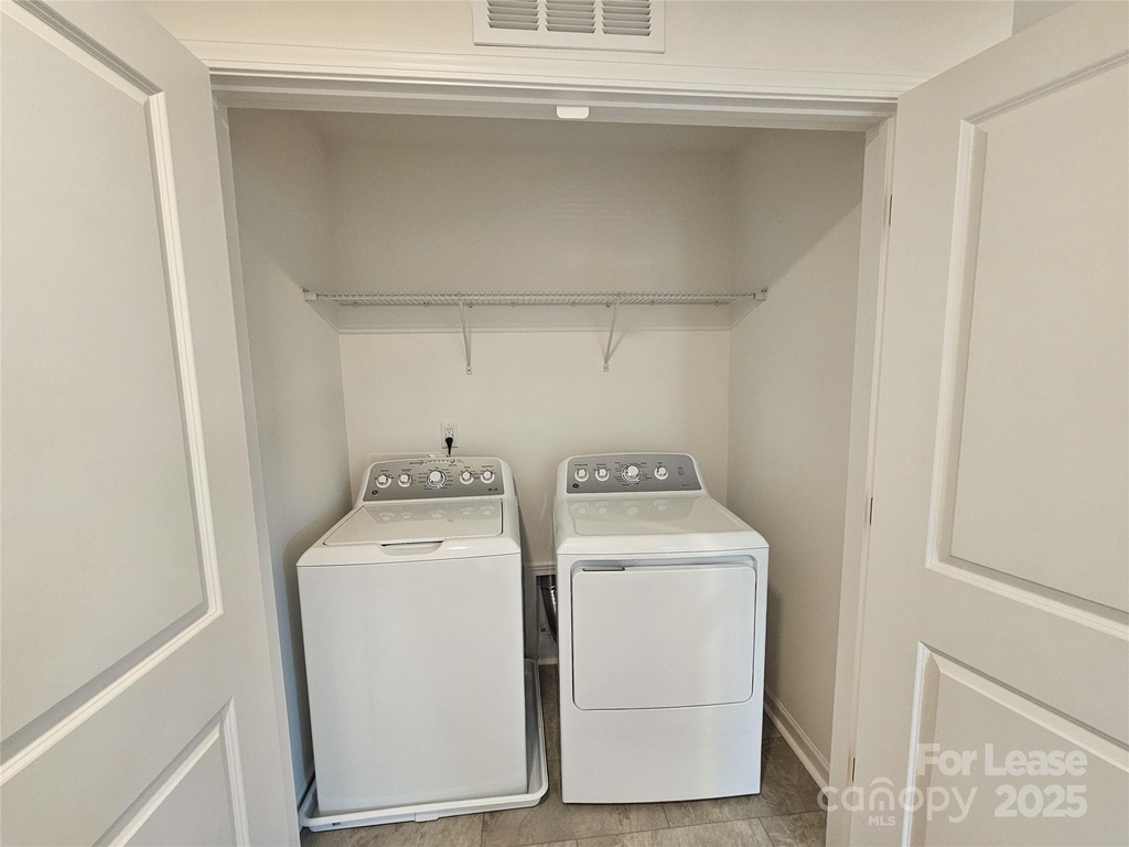 2744 Yeager Drive Nw - Photo 18