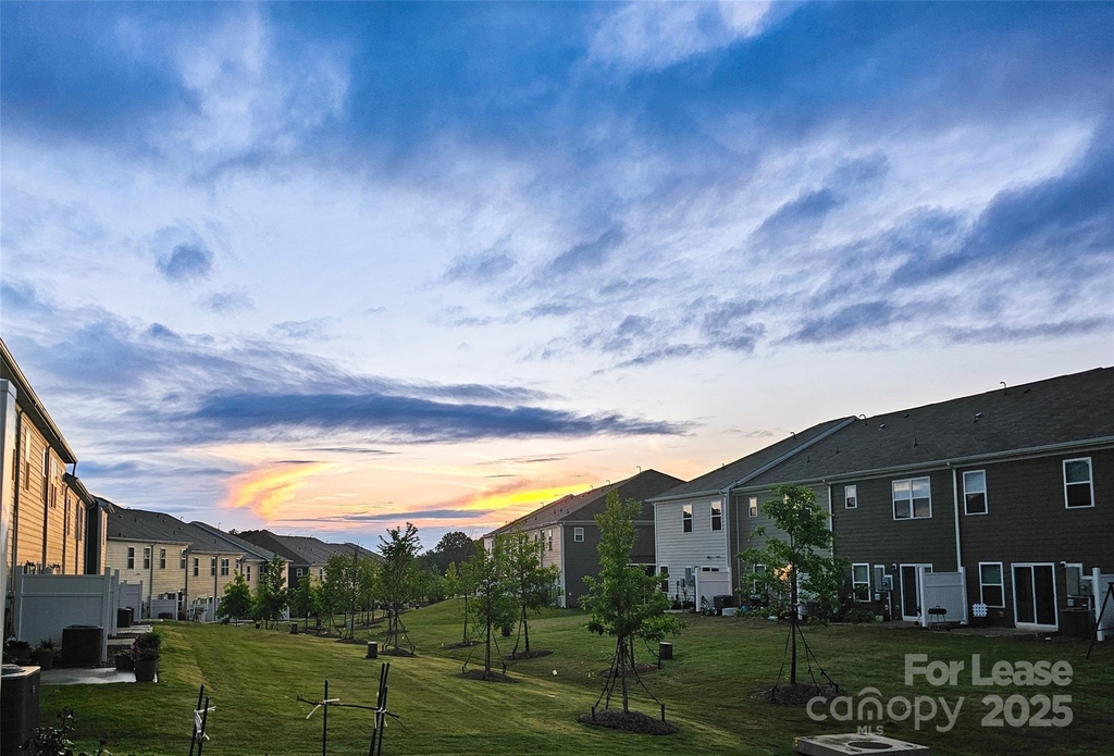 2744 Yeager Drive Nw - Photo 25