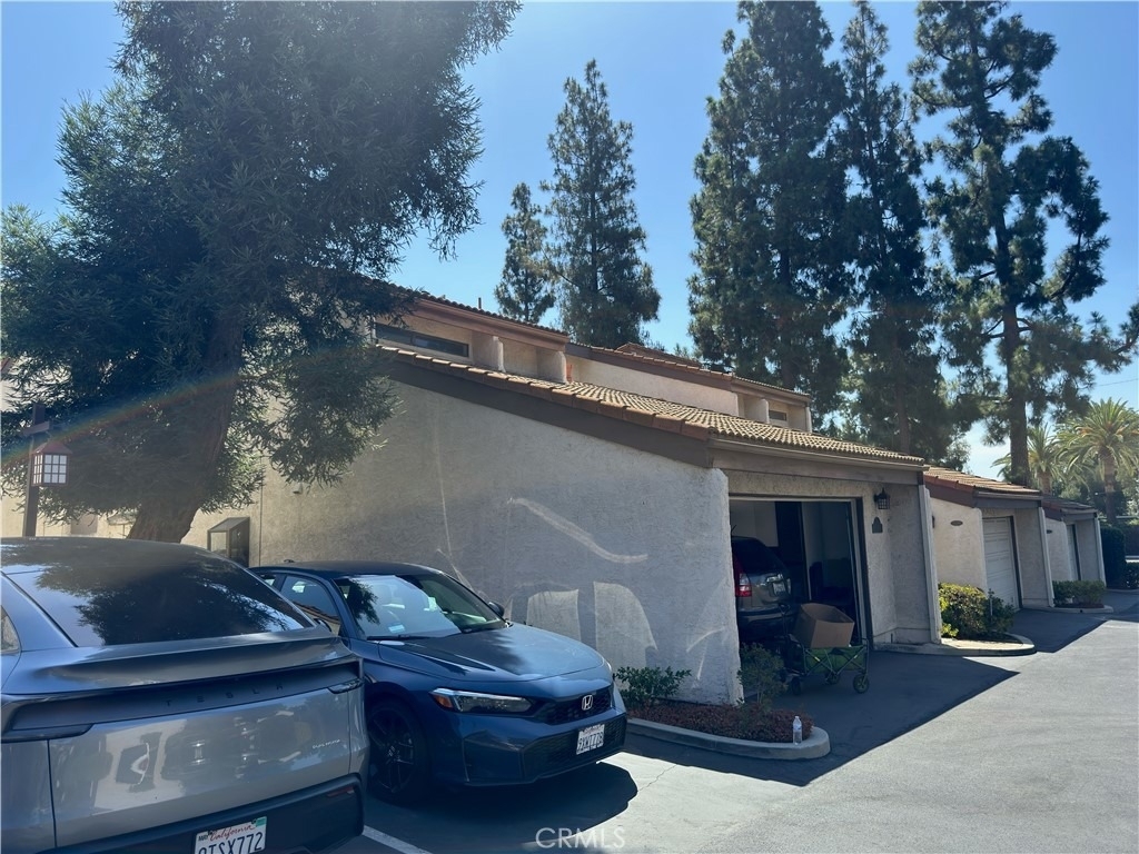 1138 Las Riendas Way - Photo 24