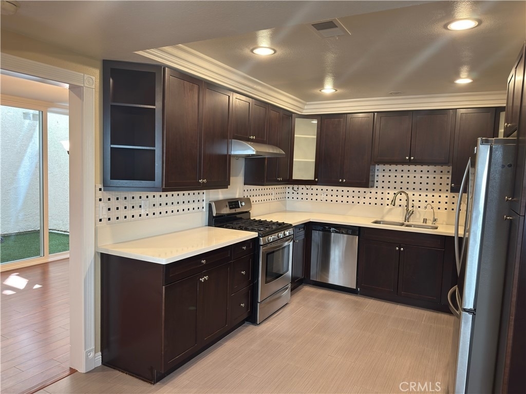 1138 Las Riendas Way - Photo 1