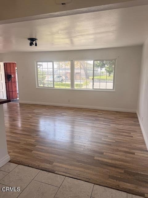 541 Glacier Avenue - Photo 4