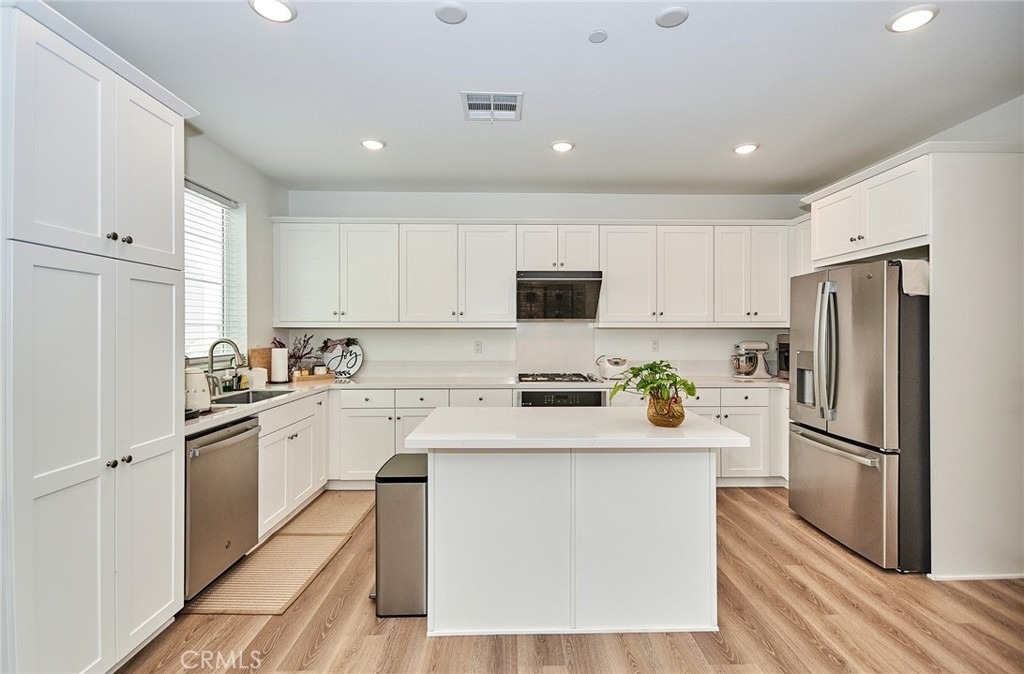 8788 Newview Place - Photo 3