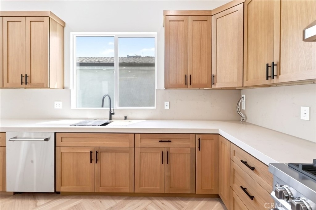 8018 Shadyglade Avenue - Photo 20