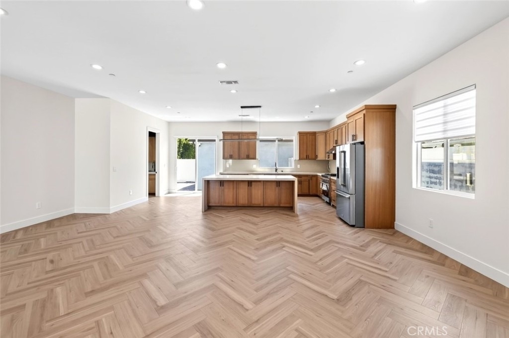8018 Shadyglade Avenue - Photo 14