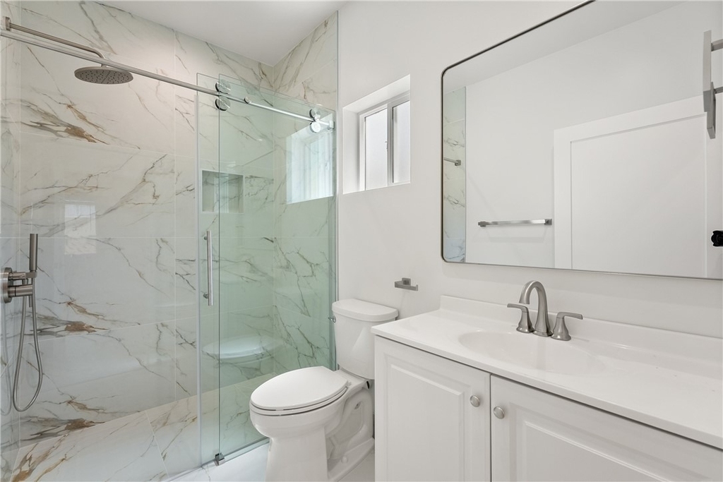 14924 Kittridge St - Photo 8
