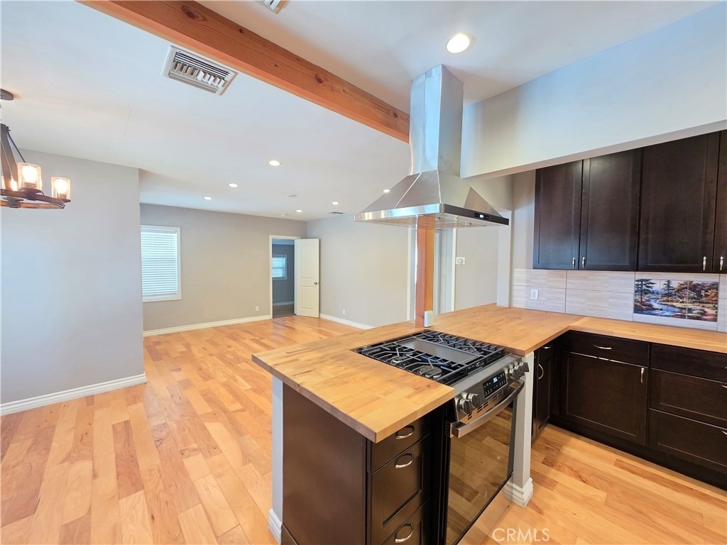 7019 Jamieson - Photo 4