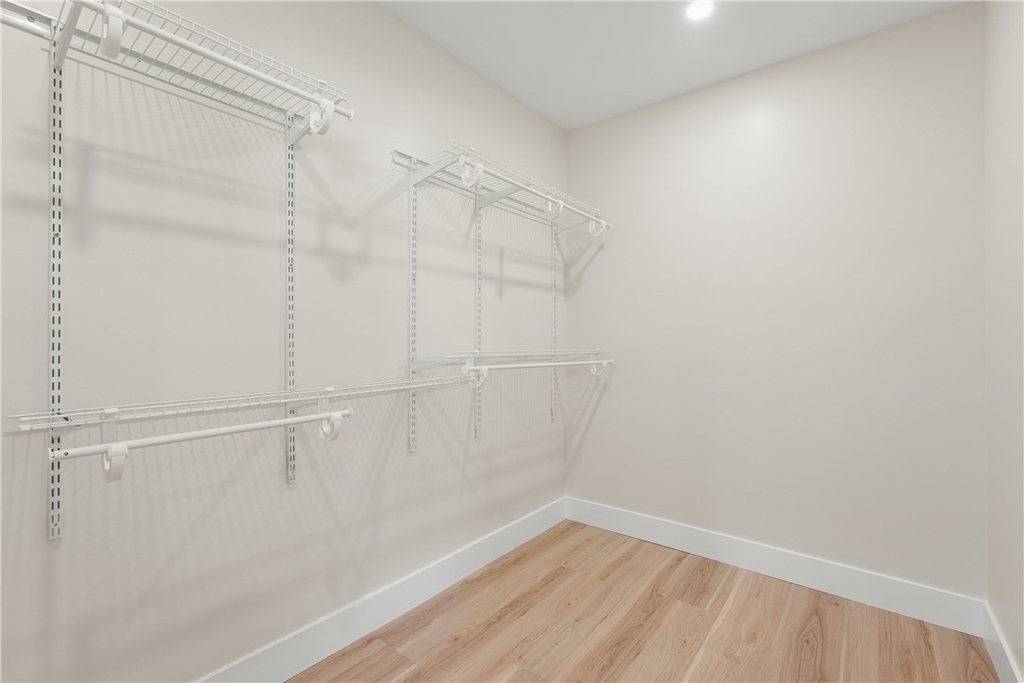 14926 Kittridge St - Photo 9