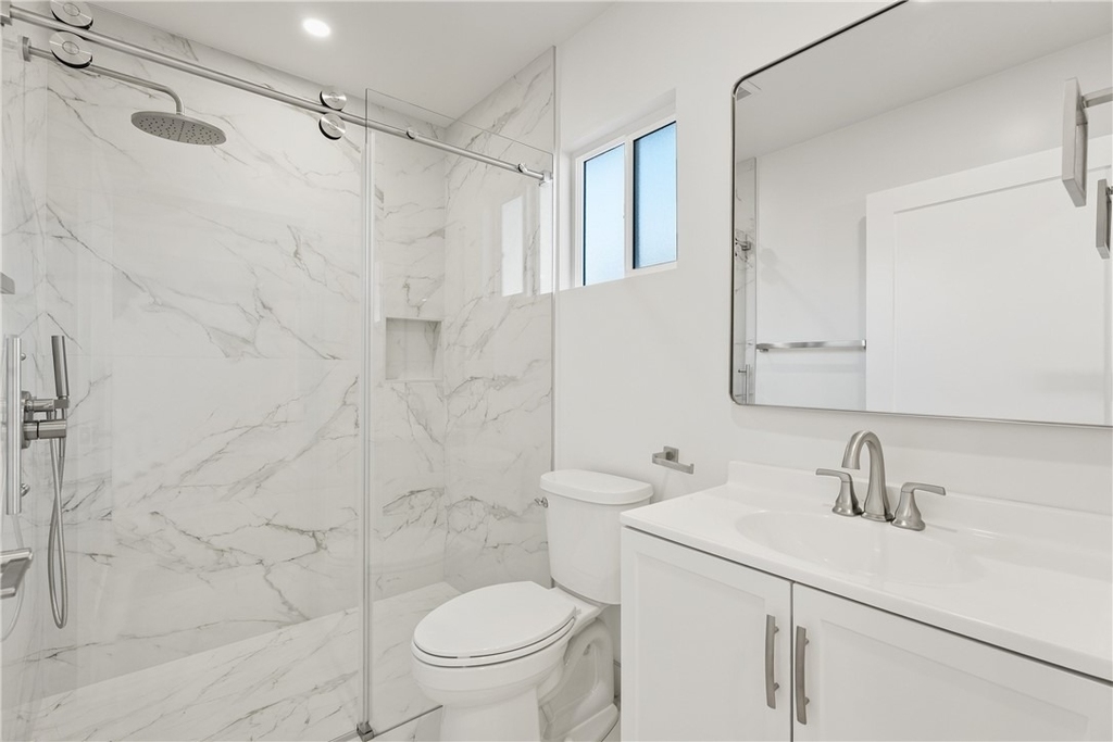 14926 Kittridge St - Photo 12