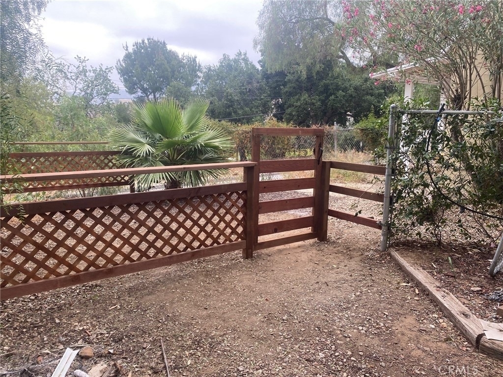 6818 Santa Susana Pass - Photo 11