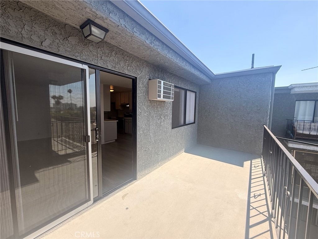 1420 N Mansfield - Photo 7