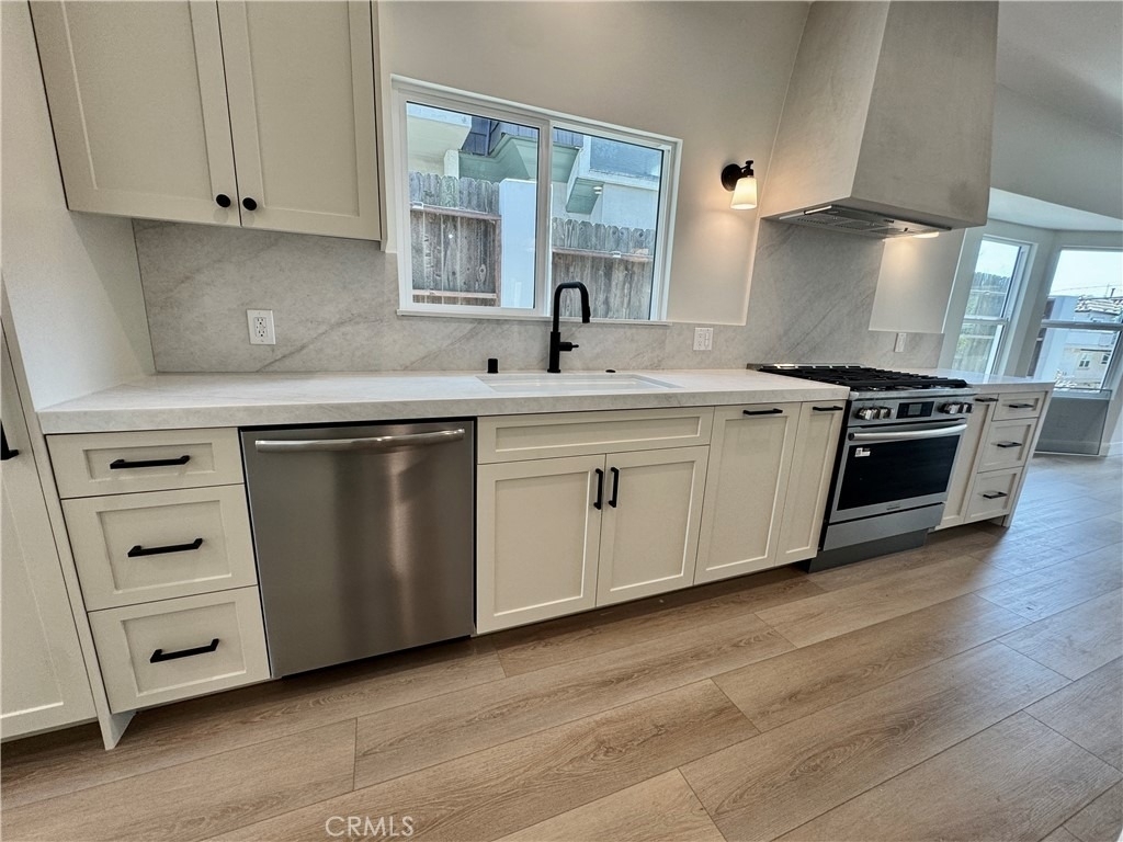 108 S Guadalupe - Photo 15