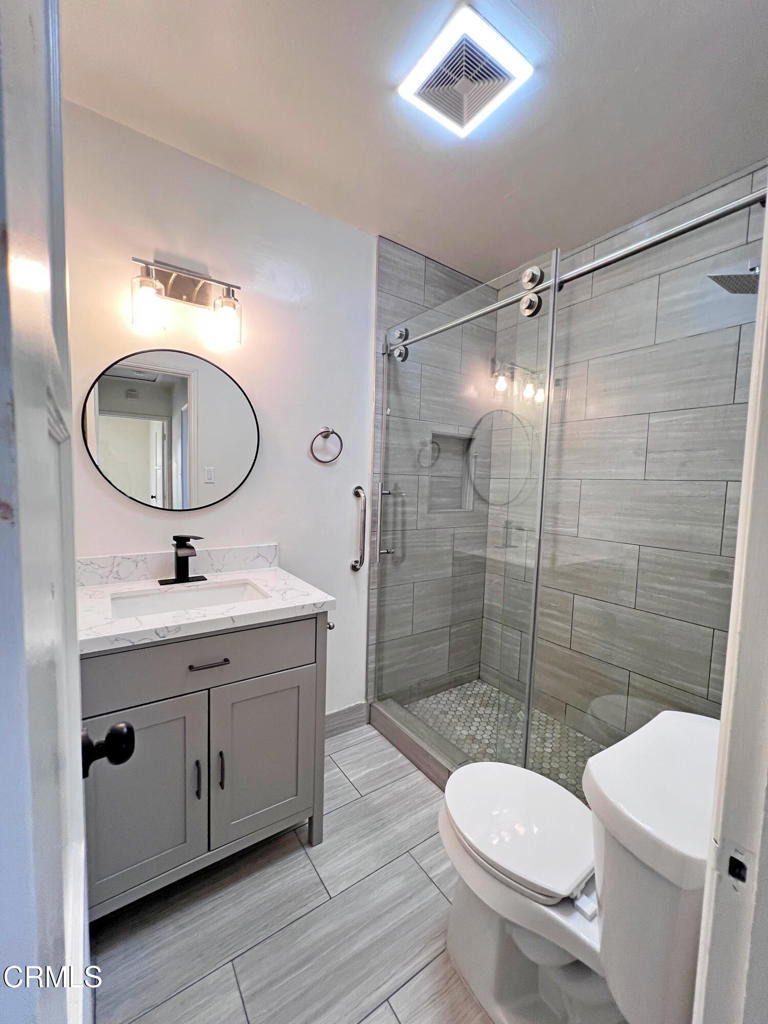 5612 Glickman Avenue - Photo 11