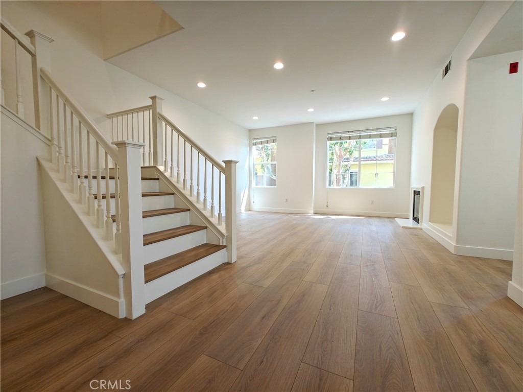 614 Timberwood - Photo 2