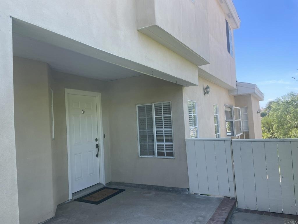 2415 Levante Street - Photo 17