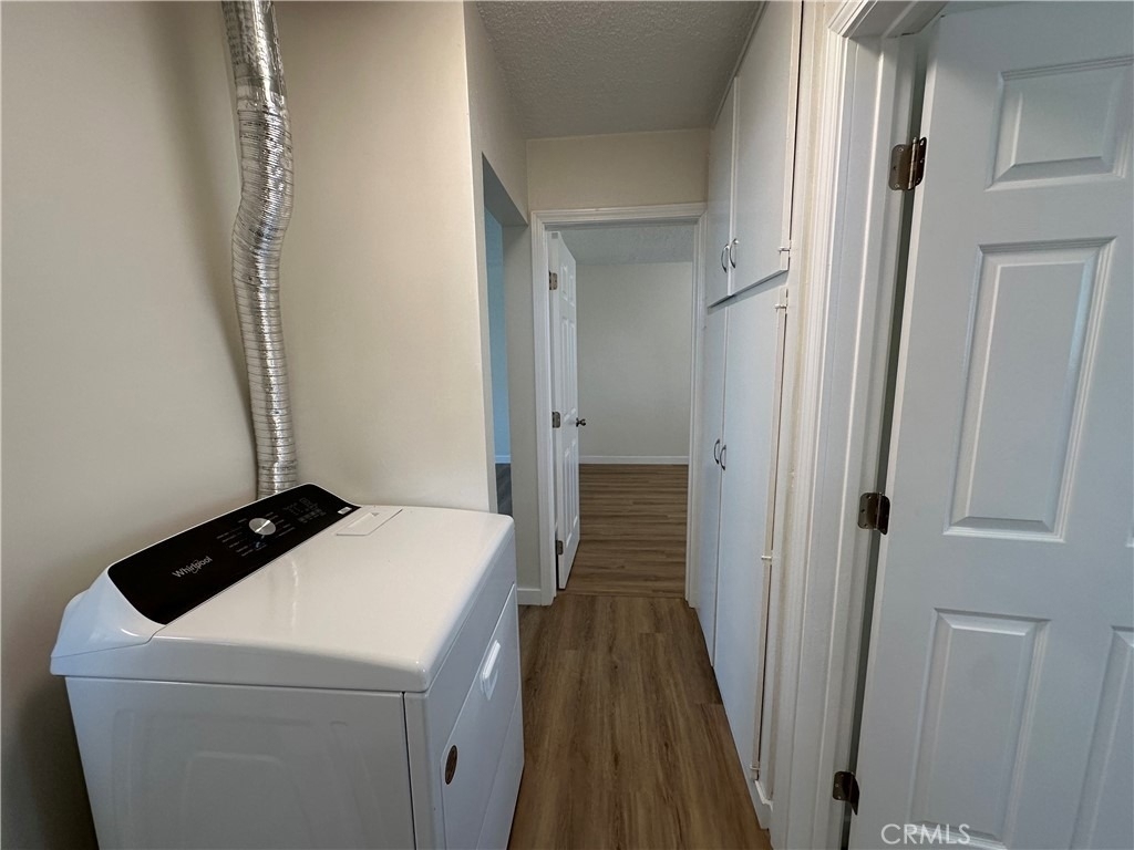 4754 Grace Avenue - Photo 5