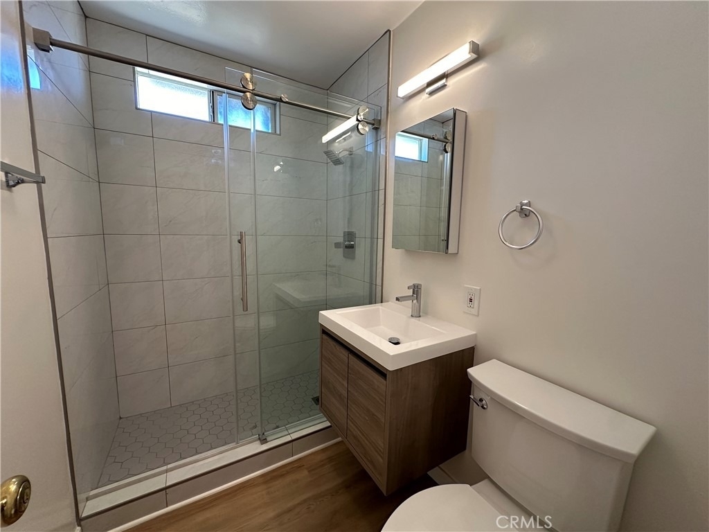 4754 Grace Avenue - Photo 6