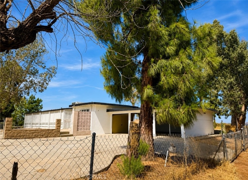 17301 Palm - Photo 0