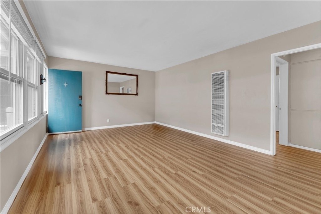 1250 E 1st Street - Photo 7