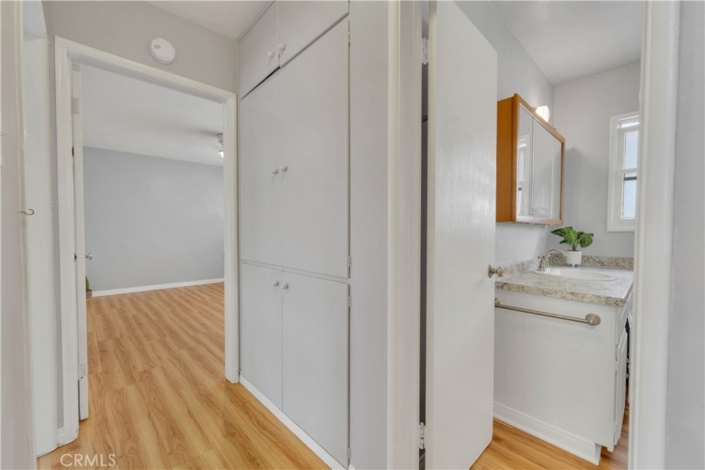 1250 E 1st Street - Photo 15