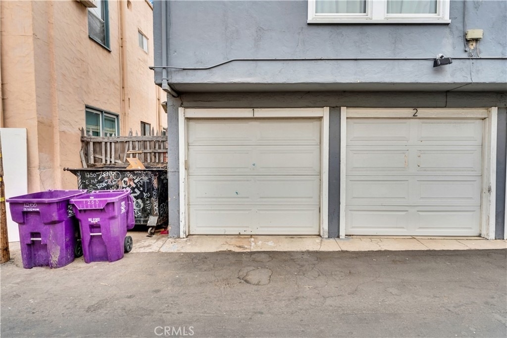 1250 E 1st Street - Photo 30