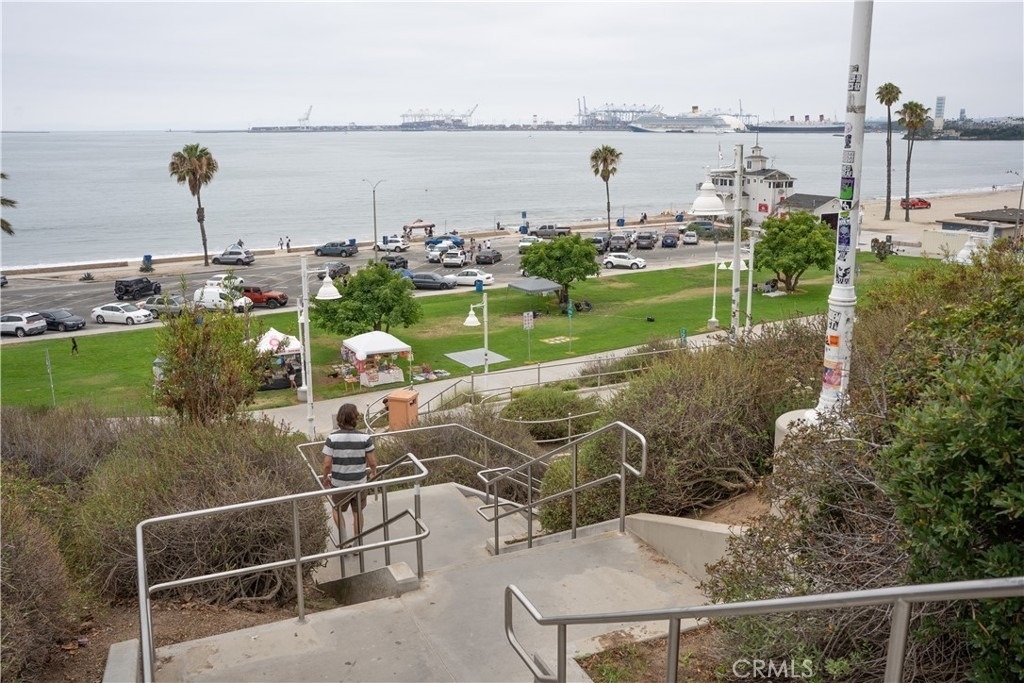 1250 E 1st Street - Photo 52