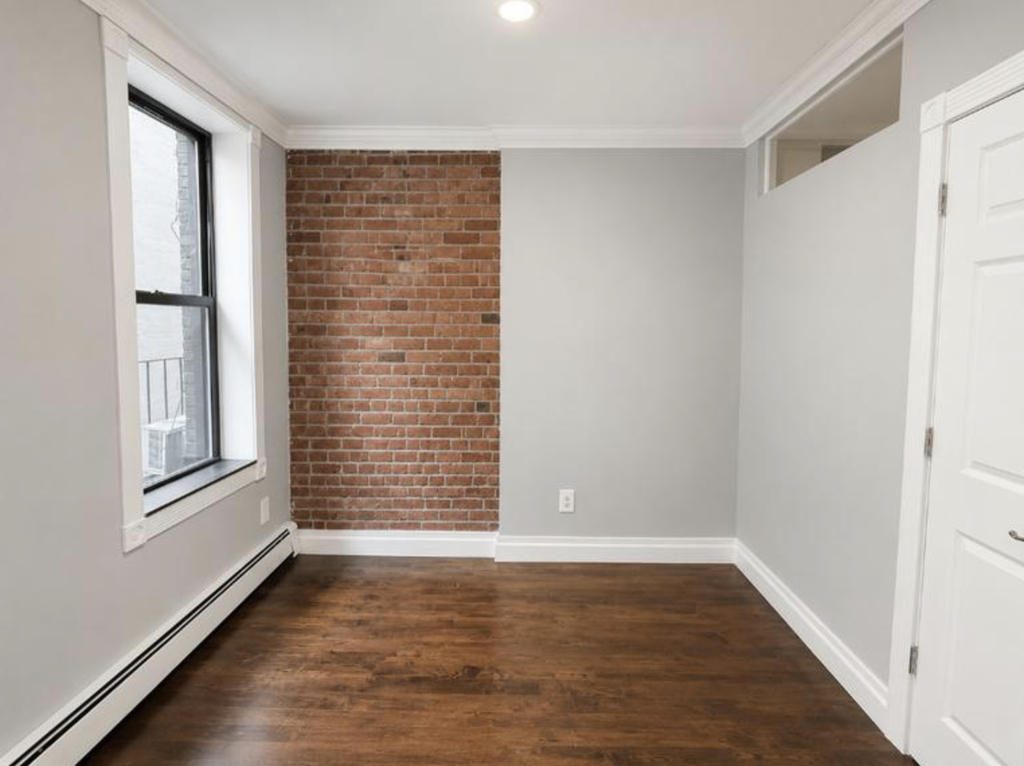 Avenue B - Photo 11