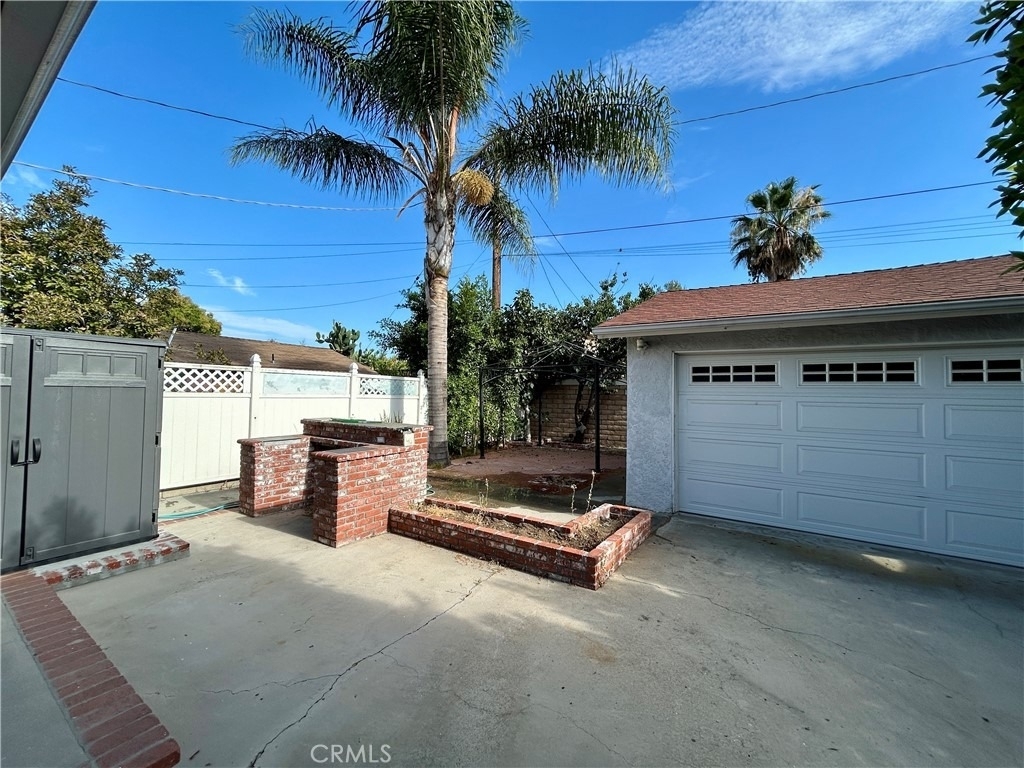 3132 Estado Street - Photo 33