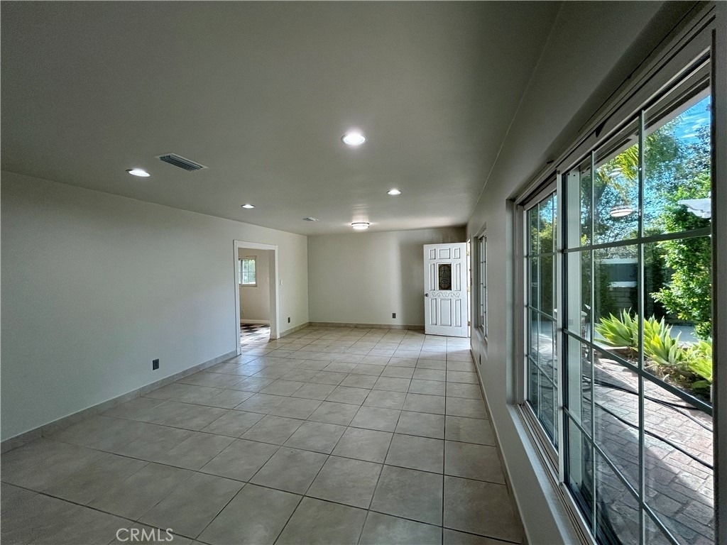 3132 Estado Street - Photo 6