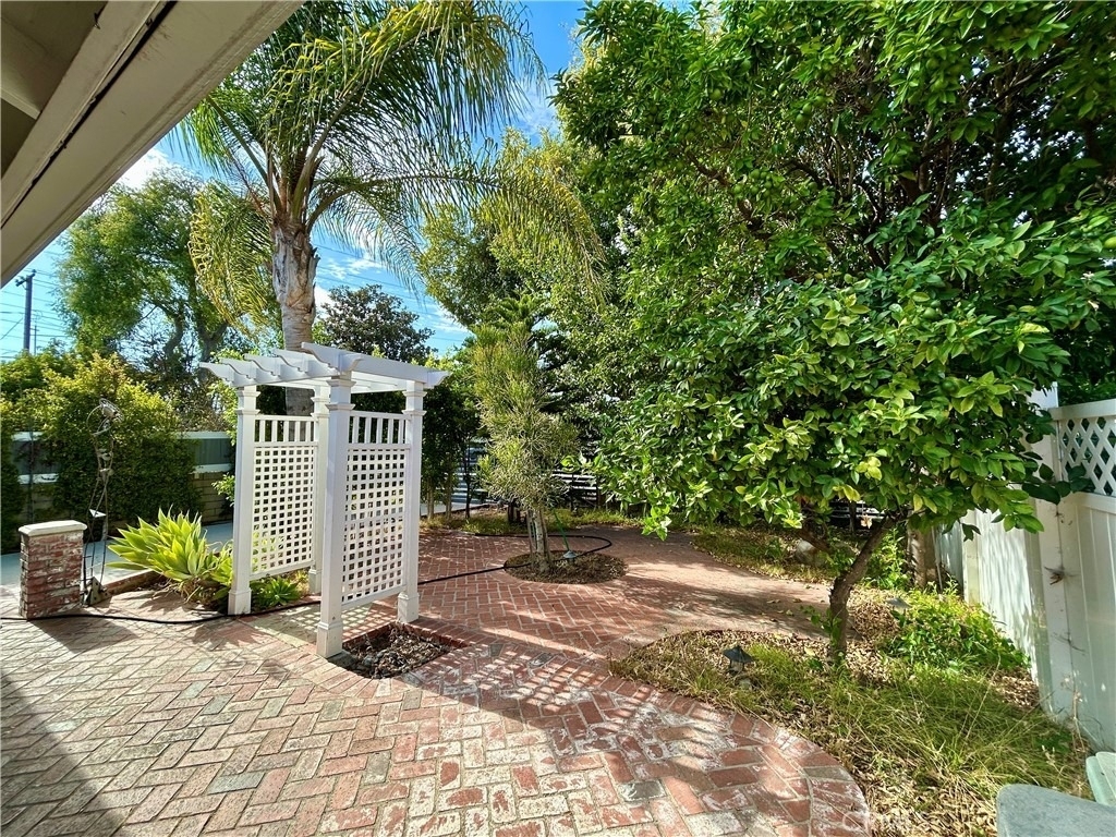 3132 Estado Street - Photo 36