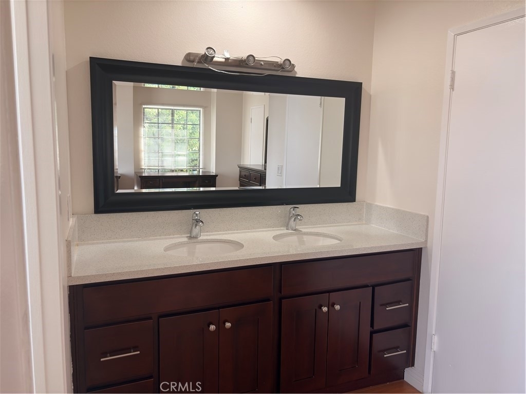 2519 Kansas - Photo 18