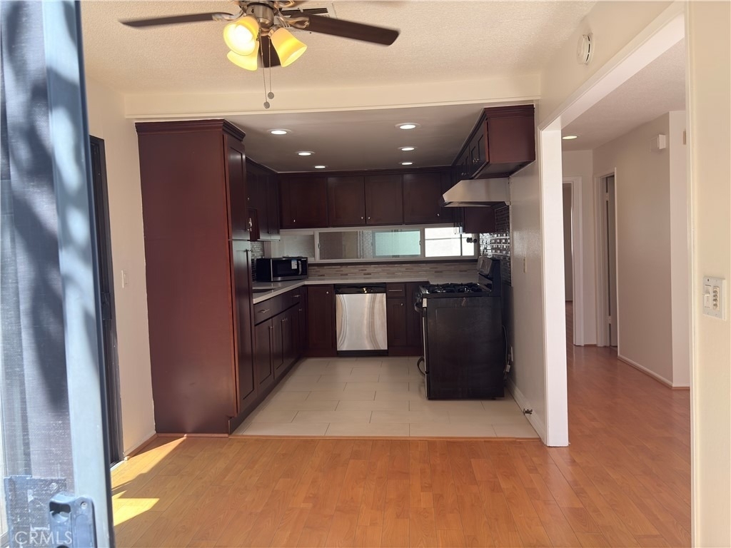 2519 Kansas - Photo 7