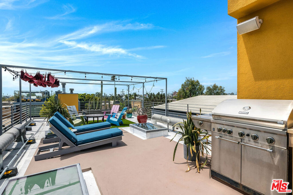 417 Venice Way - Photo 21